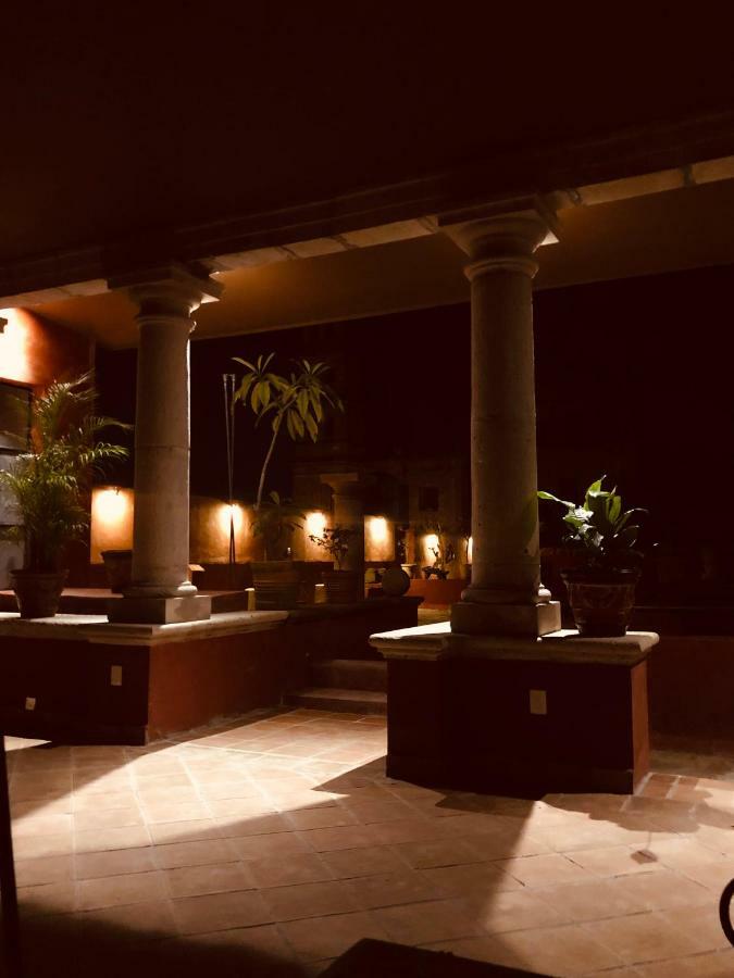 Casa Eugenia Hotel Morelia Exterior photo