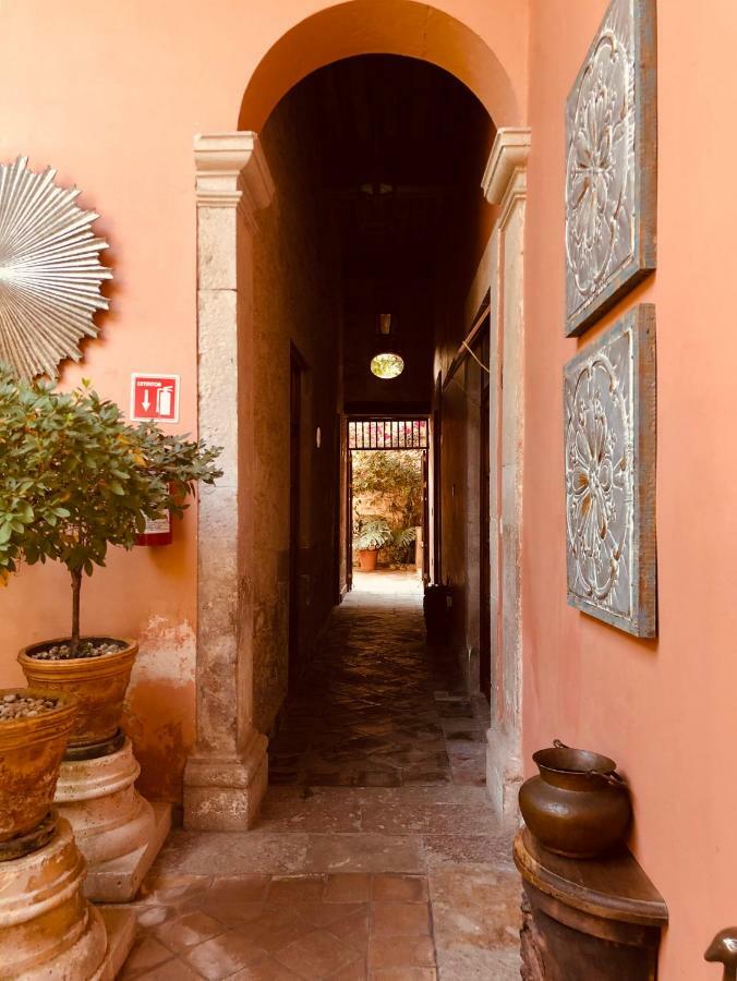Casa Eugenia Hotel Morelia Exterior photo